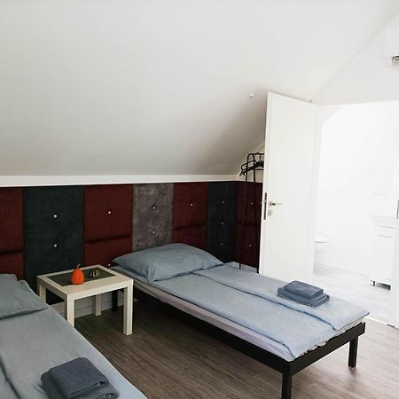 Pokoje Pod Palacem Koszecin Exterior foto
