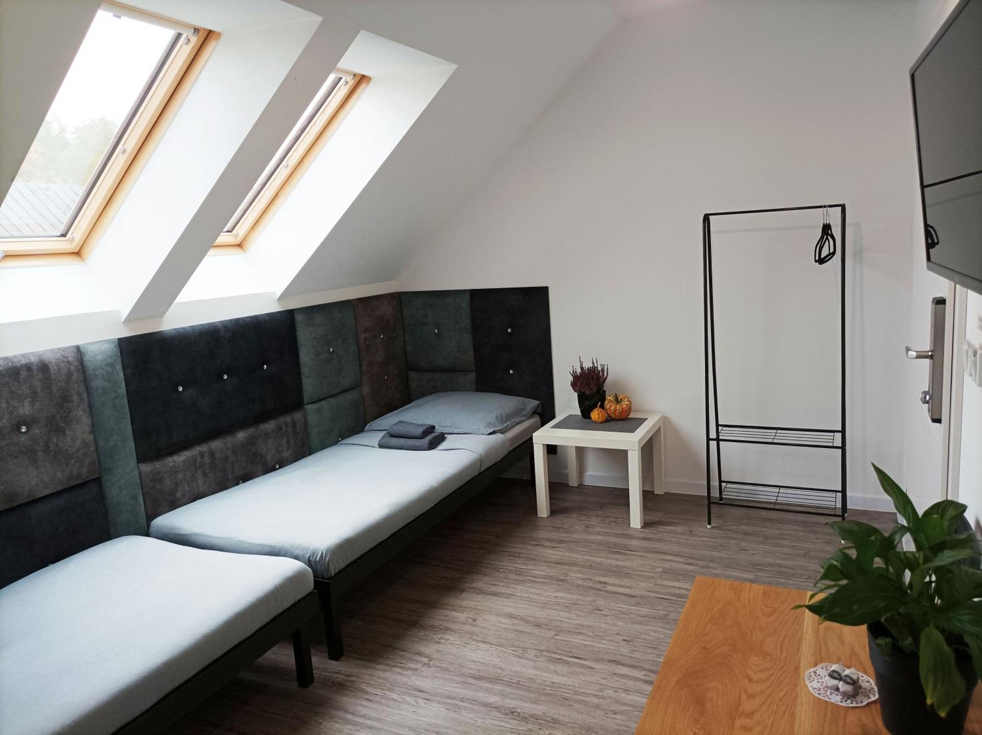 Pokoje Pod Palacem Koszecin Habitación foto