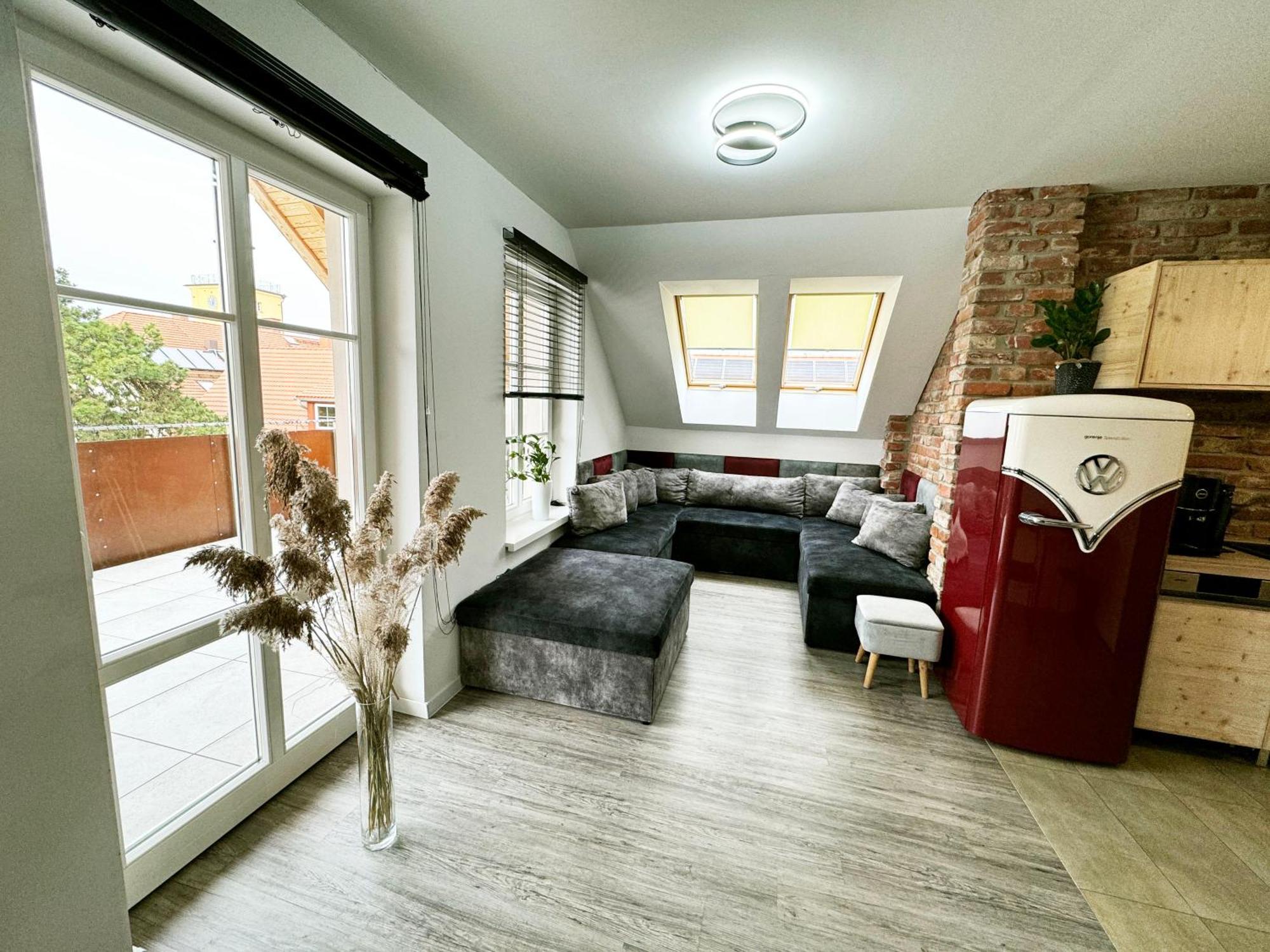 Pokoje Pod Palacem Koszecin Exterior foto